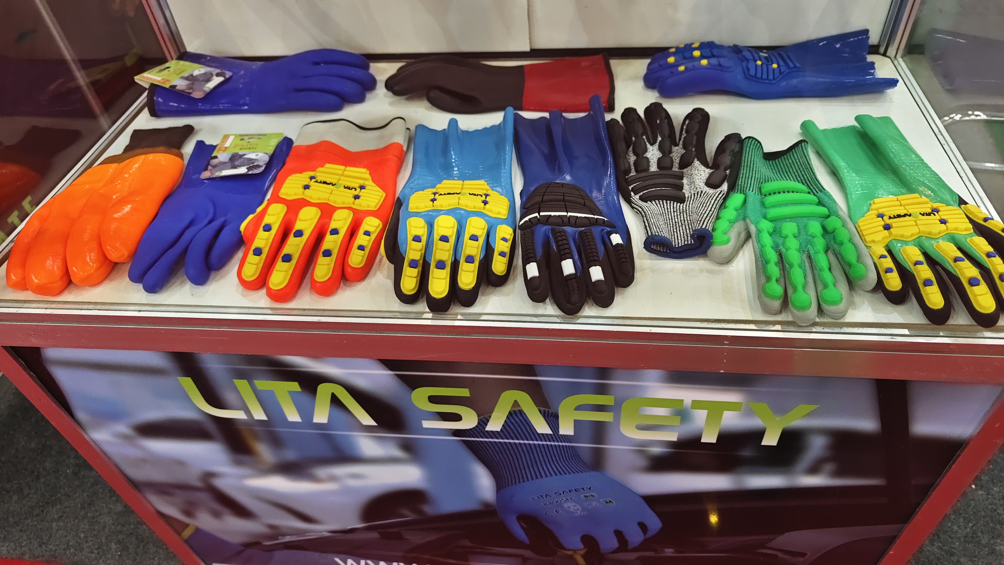 Impact and Cut Resistant Gloves