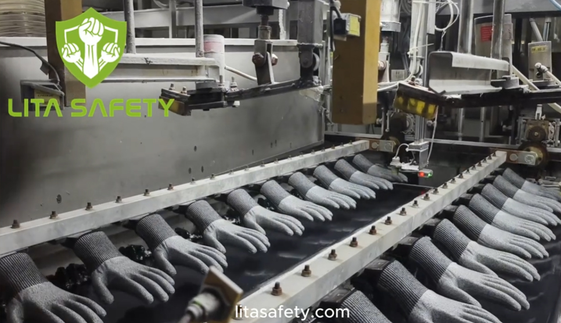 Safety Gloves Manufacturer.jpg
