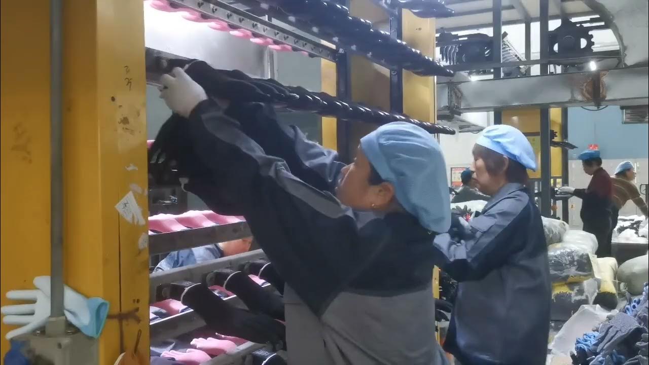 Safety Gloves Production Process.jpg