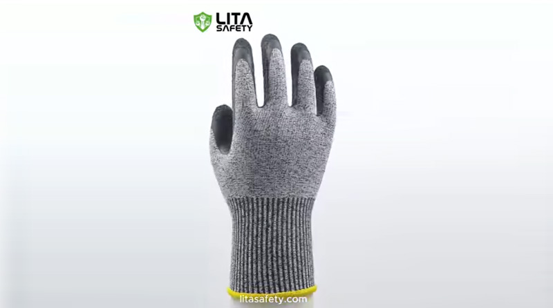 B200LCCR-Level-3-Cut-Resistant-Gloves.jpg